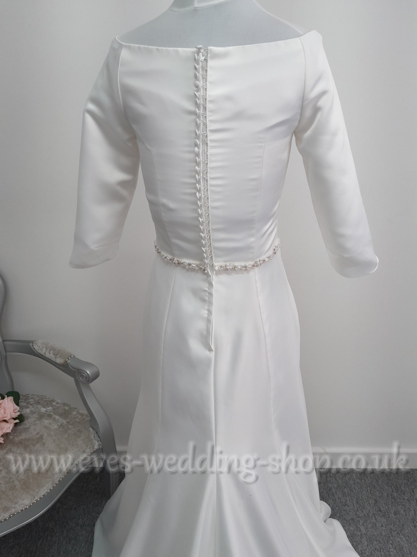 Romantica ivory wedding dress with 3/4 sleeves UK size 8