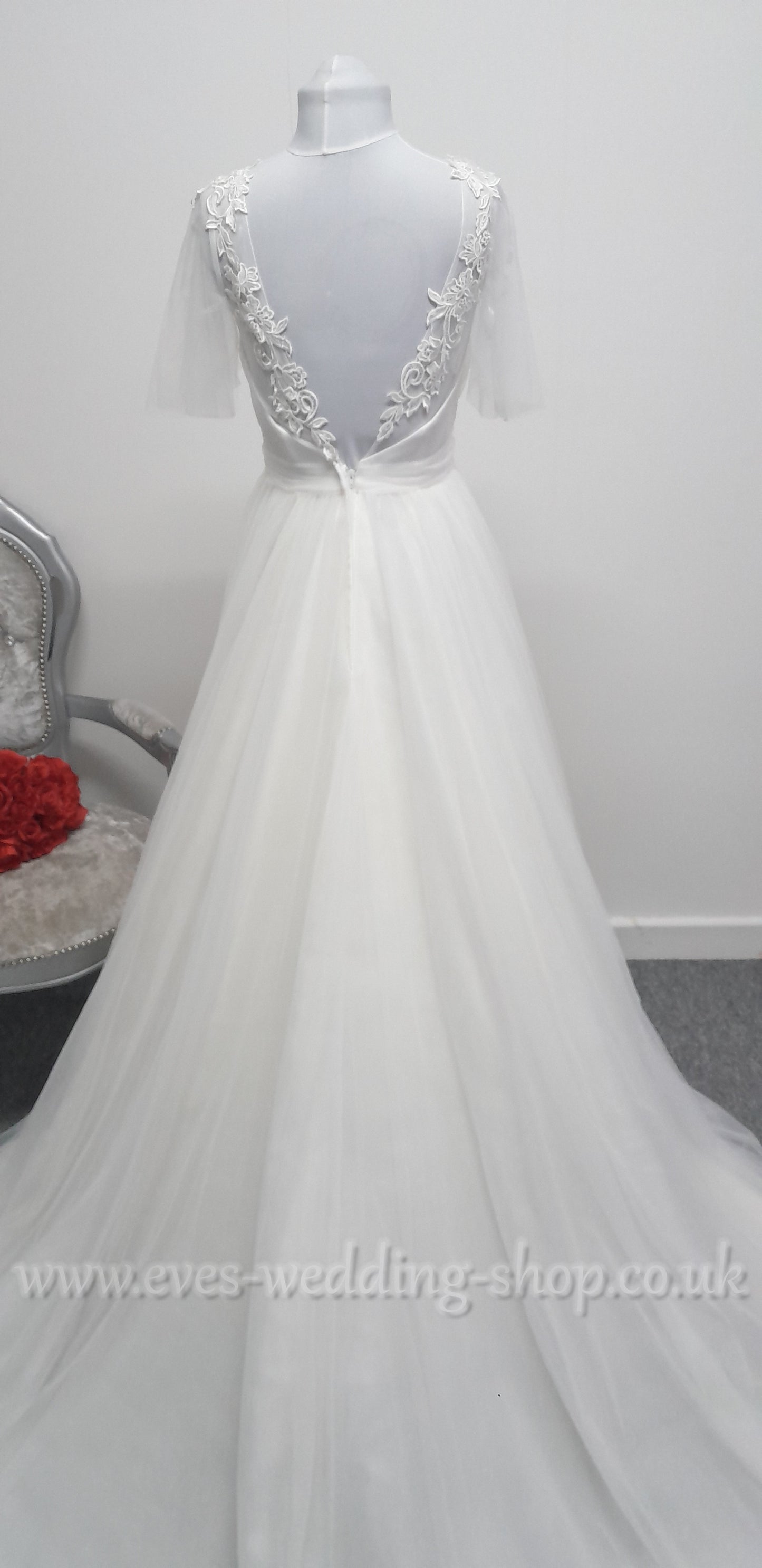 Charlotte Bridal ivory tulle wedding dress UK 8