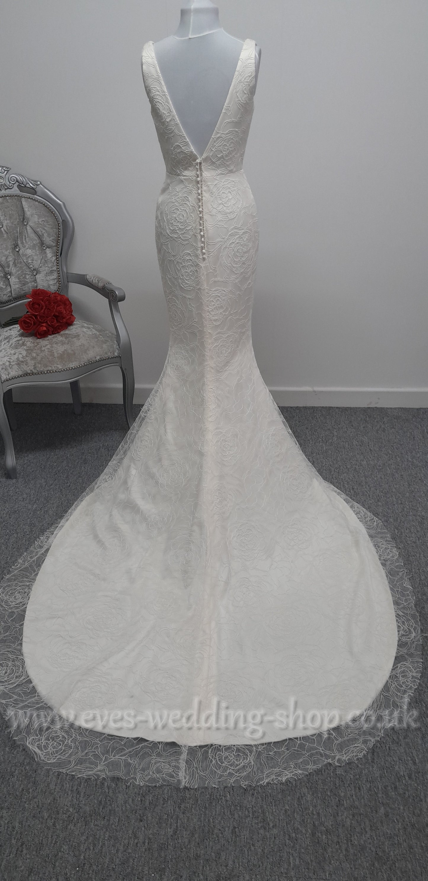 Charlotte bridal V neck ivory beaded wedding dress UK 8
