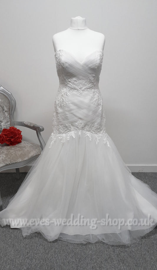 Rebecca Ingram ''Georgia'' ivory wedding dress UK 22