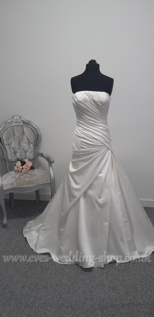 Anna Lizh satin wedding dress UK 14