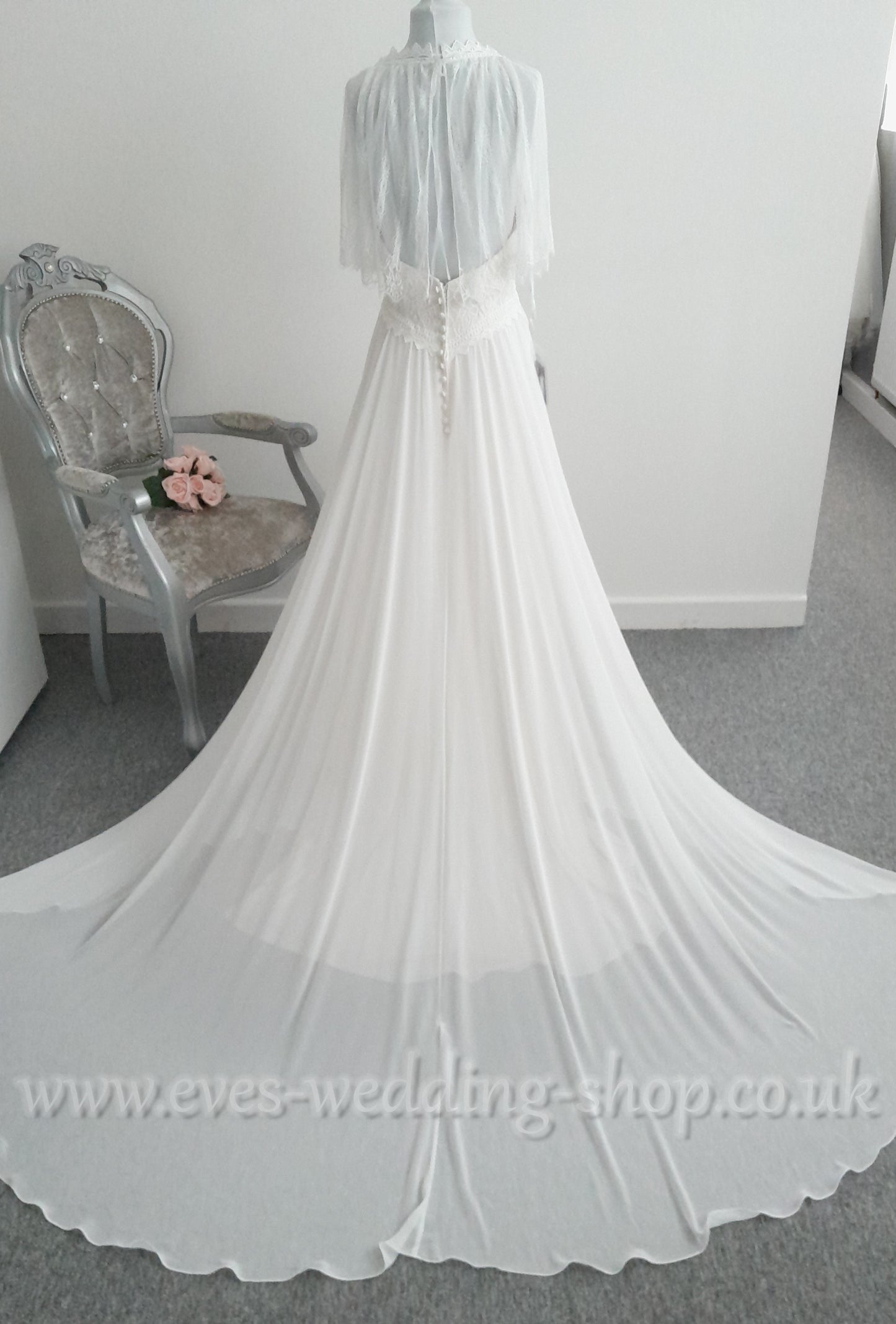 Wilderly bride ''Isobel'' sand/ivory boho wedding dress UK 10