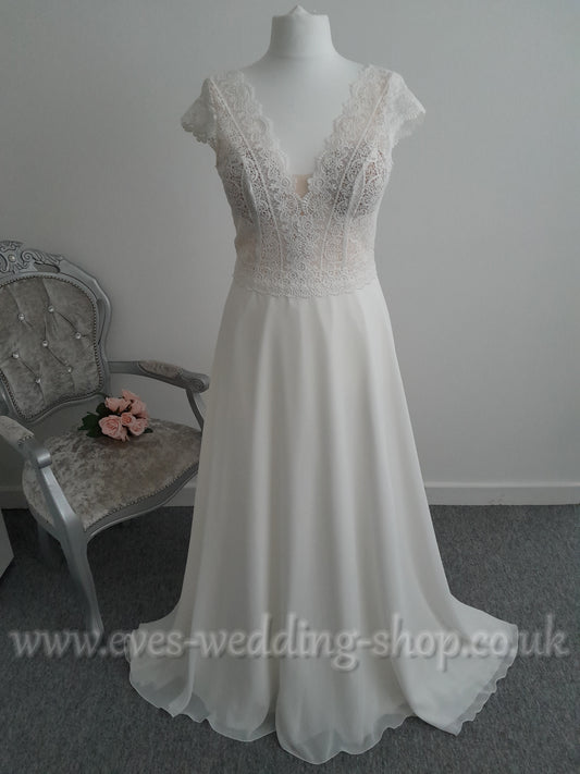 Bianco Evento ''Haven'' ivory nude wedding dress UK 14 , EU42