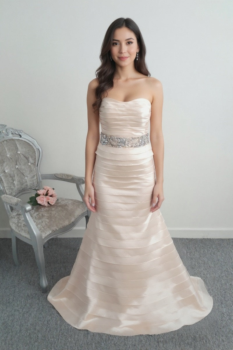 Beautiful gold Jovani prom dress Us 6 / UK size 10