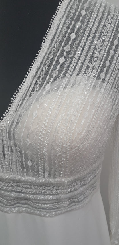 Ivory crepe wedding dress with sleeves UK 20