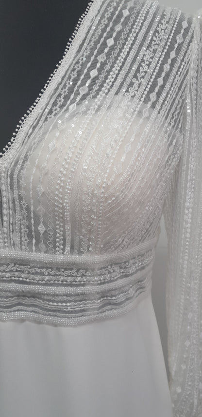 Ivory crepe wedding dress with sleeves UK 20