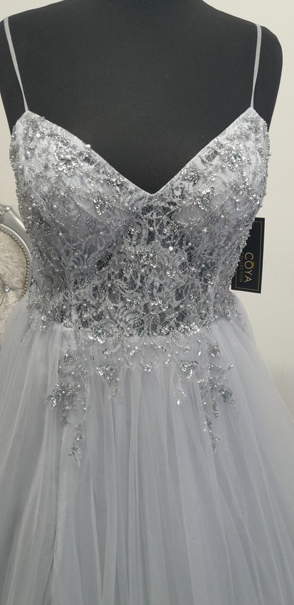 Stunning Coya Grey Embellished evening / prom dress UK 18
