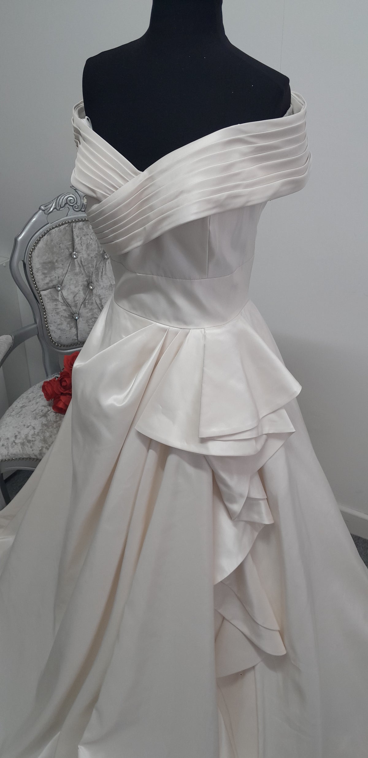 Ronald Joyce 69904 off shoulder wedding dress UK 14