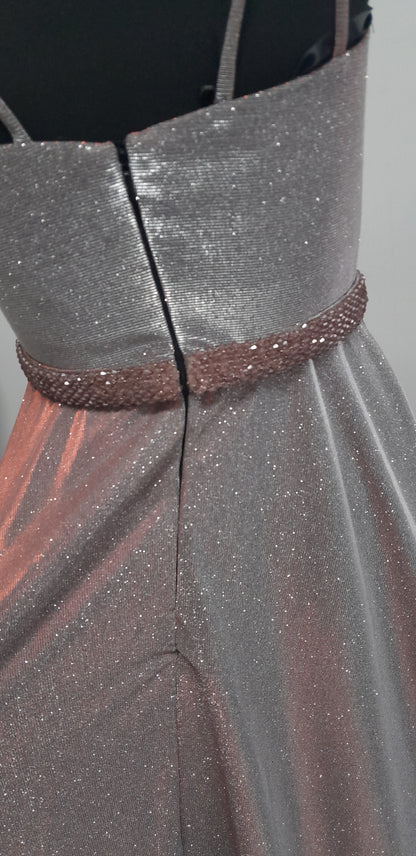 Stunning Metallic Purple Shimmer Evening & Prom Dress – Size 8