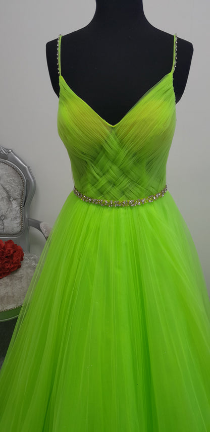 Vibrant Neon Green Tulle Evening & Prom Dress – Size 10 (Fits Like Size 8)