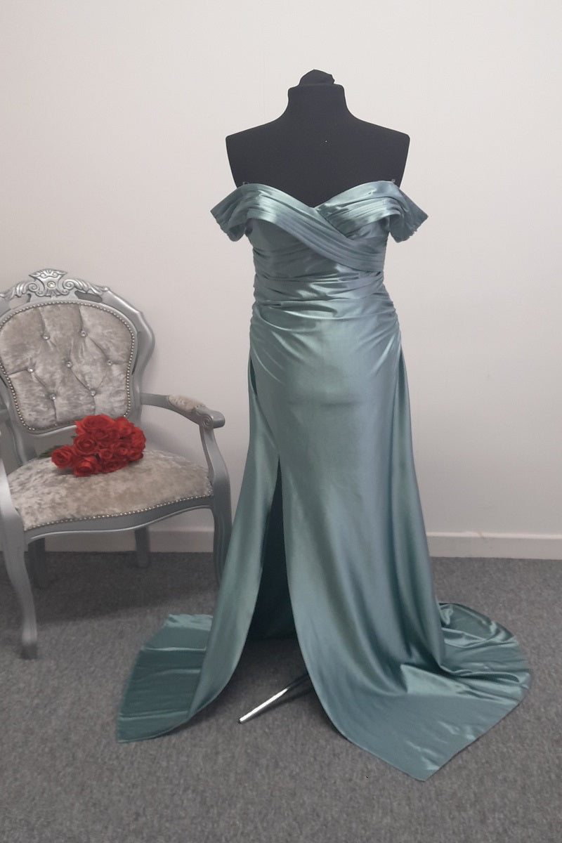 Stunning Metallic Off-Shoulder Evening & Prom Dress – Size UK 10