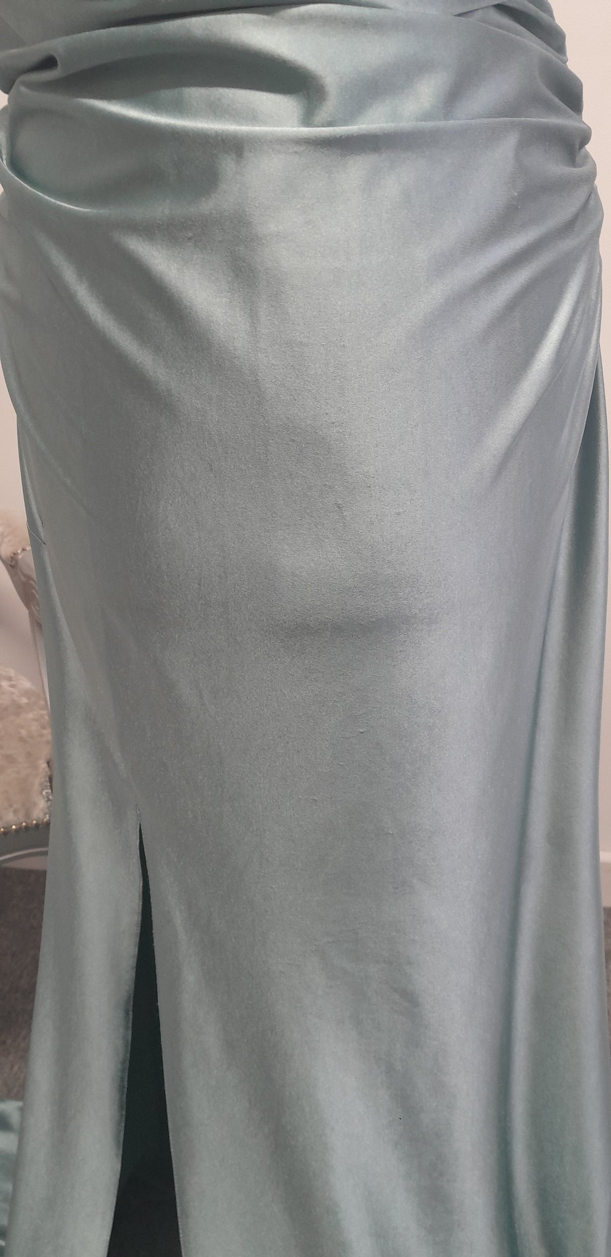 Stunning Metallic Off-Shoulder Evening & Prom Dress – Size UK 10