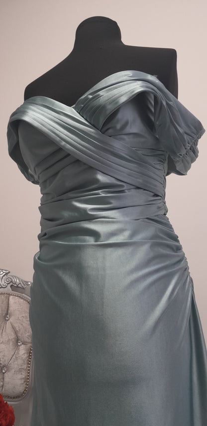 Stunning Metallic Off-Shoulder Evening & Prom Dress – Size UK 10