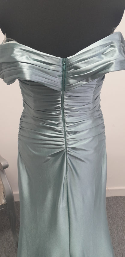 Stunning Metallic Off-Shoulder Evening & Prom Dress – Size UK 10