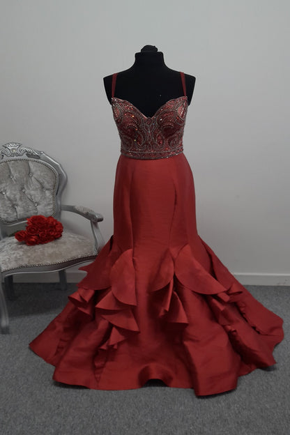 Stunning Red Beaded Ruffled Mermaid Evening & Prom Dress – Size UK 12