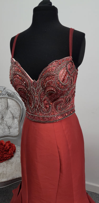 Stunning Red Beaded Ruffled Mermaid Evening & Prom Dress – Size UK 12