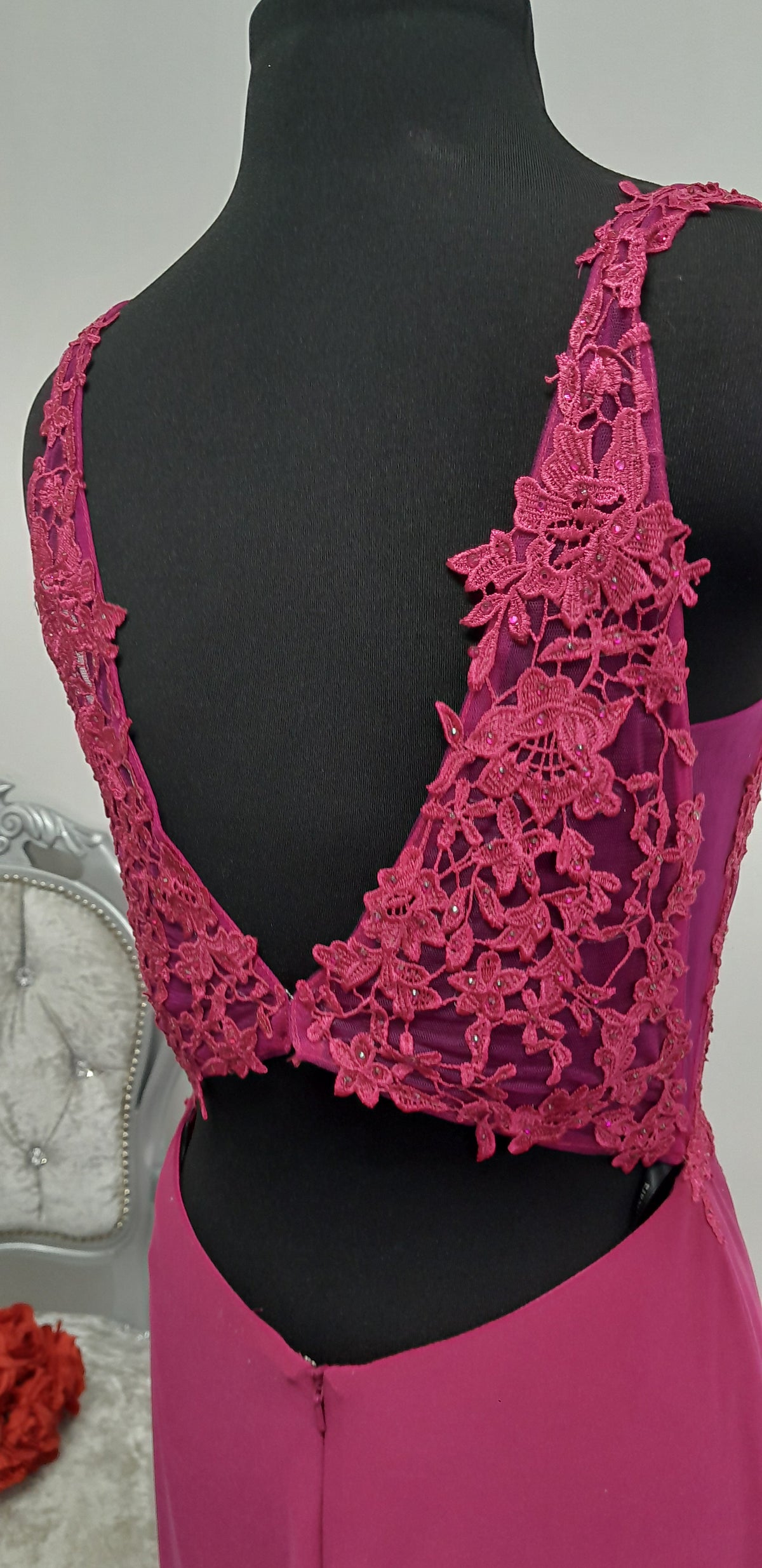 Stunning Magenta Pink Lace Evening & Prom Dress – Size UK 12