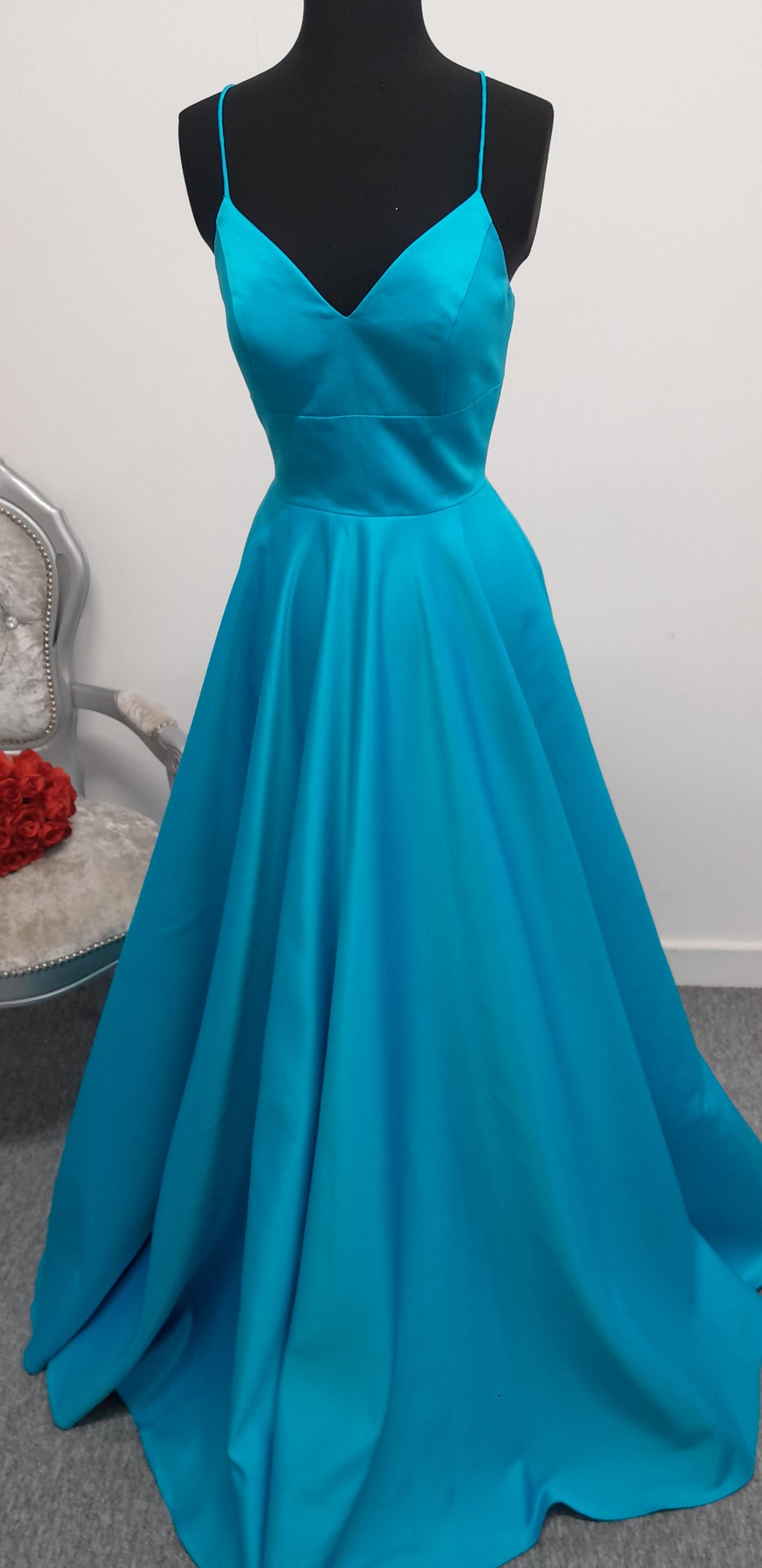 Stunning Turquoise Satin Evening & Prom Dress – Size UK 6