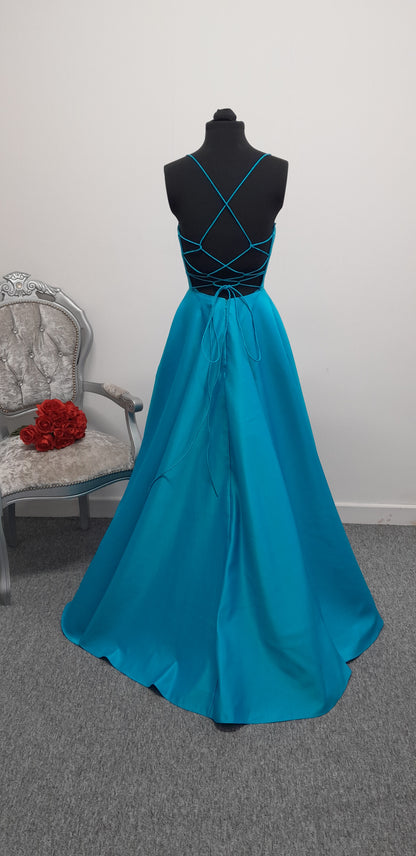 Stunning Turquoise Satin Evening & Prom Dress – Size UK 6