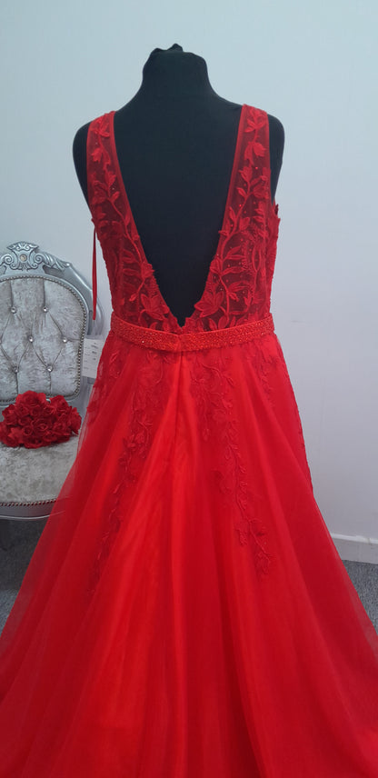 Hermione Signature Collection Scarlet Red Evening & Prom Dress – Size UK 18