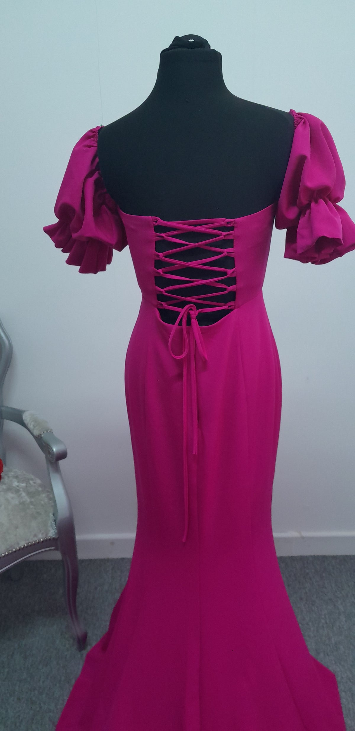 Stunning Hot Pink Off-Shoulder Evening & Prom Dress – Size US 2 (UK 6)