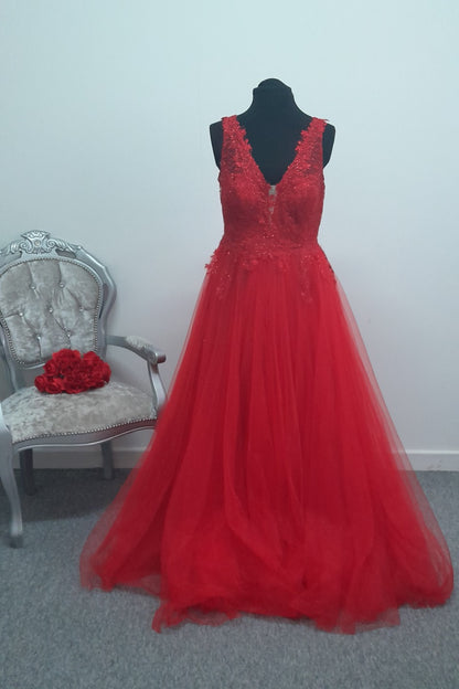Stunning Crimson Red Lace & Tulle Evening & Prom Dress – Size EU 44 (UK 14)