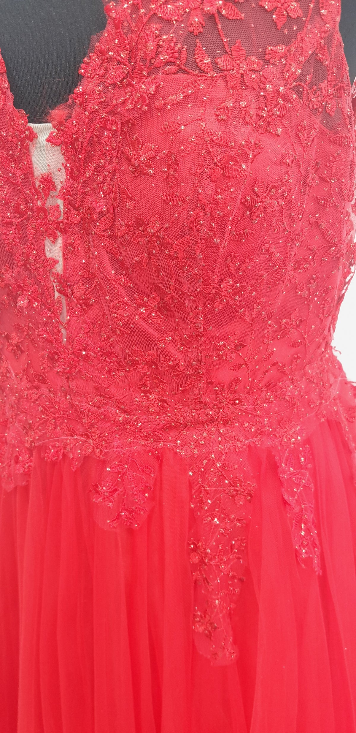 Stunning Crimson Red Lace & Tulle Evening & Prom Dress – Size EU 44 (UK 14)