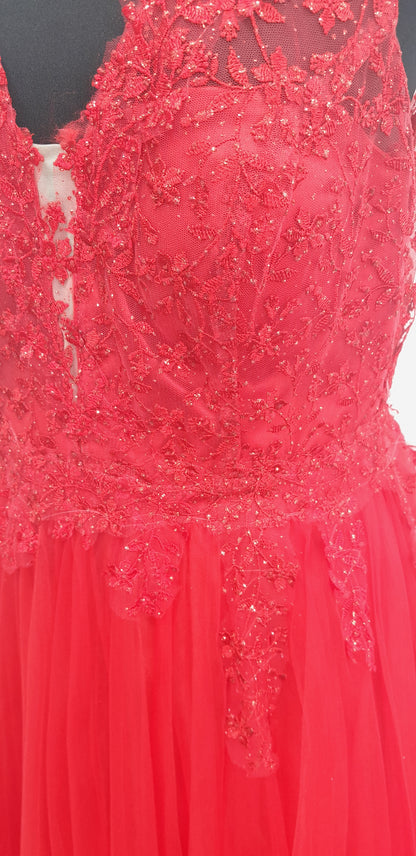 Stunning Crimson Red Lace & Tulle Evening & Prom Dress – Size EU 44 (UK 14)