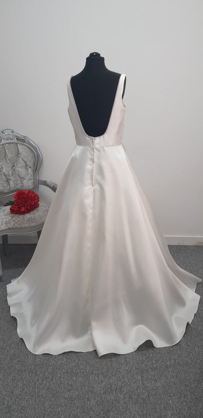Nicolas Millington mikado satin wedding dress UK 14