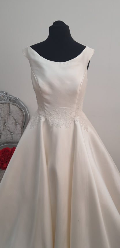 Lou Lou bridal mikado satin wedding dress UK 14
