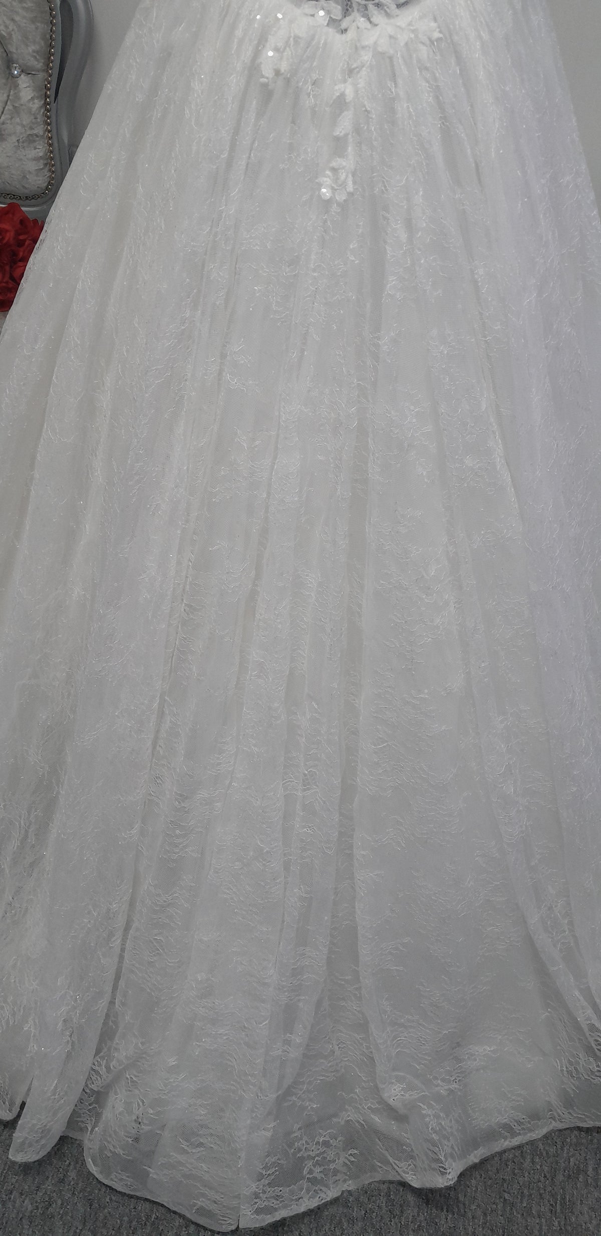 Blossomele by Lana Grace Bridal ivory lace wedding dress UK  8