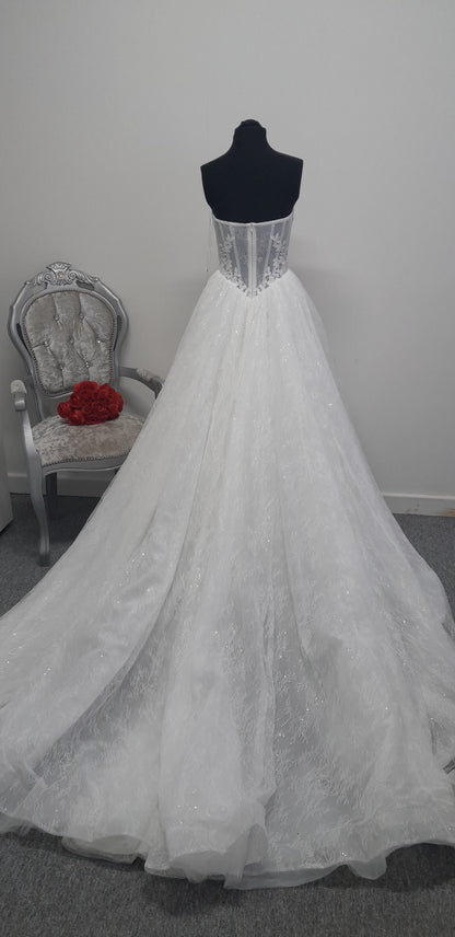 Blossomele by Lana Grace Bridal ivory lace wedding dress UK  8