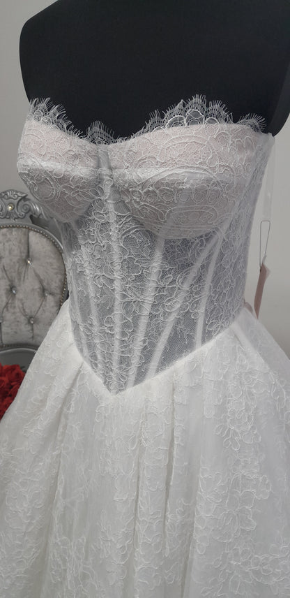 Lana Grace Bridal ivory lace wedding dress UK 10