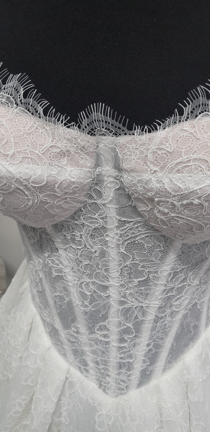 Lana Grace Bridal ivory lace wedding dress UK 10