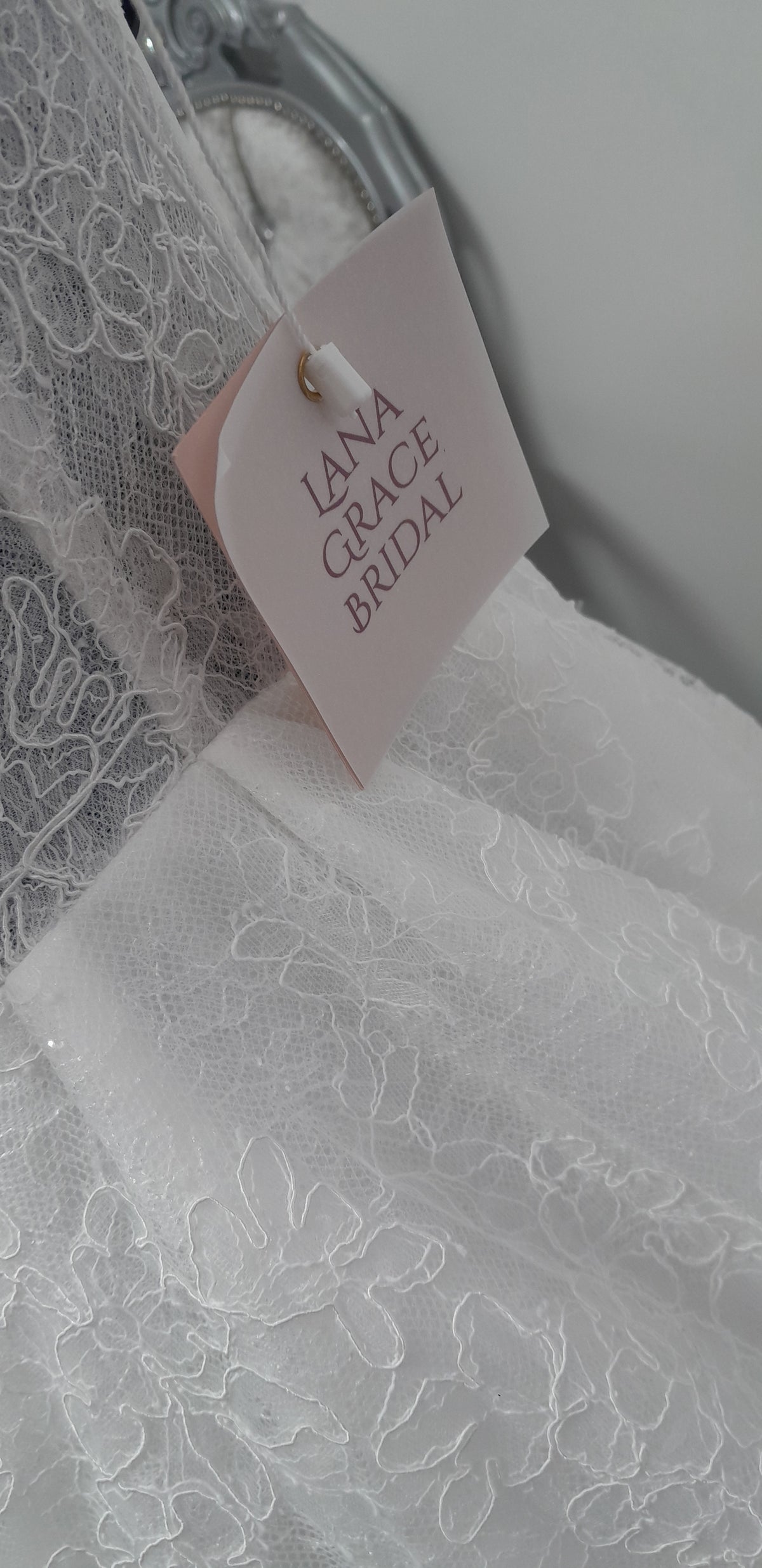 Lana Grace Bridal ivory lace wedding dress UK 10
