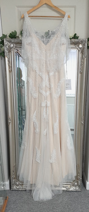 Ellis bridal 18084 ivory almond wedding dress with removable cape UK 14