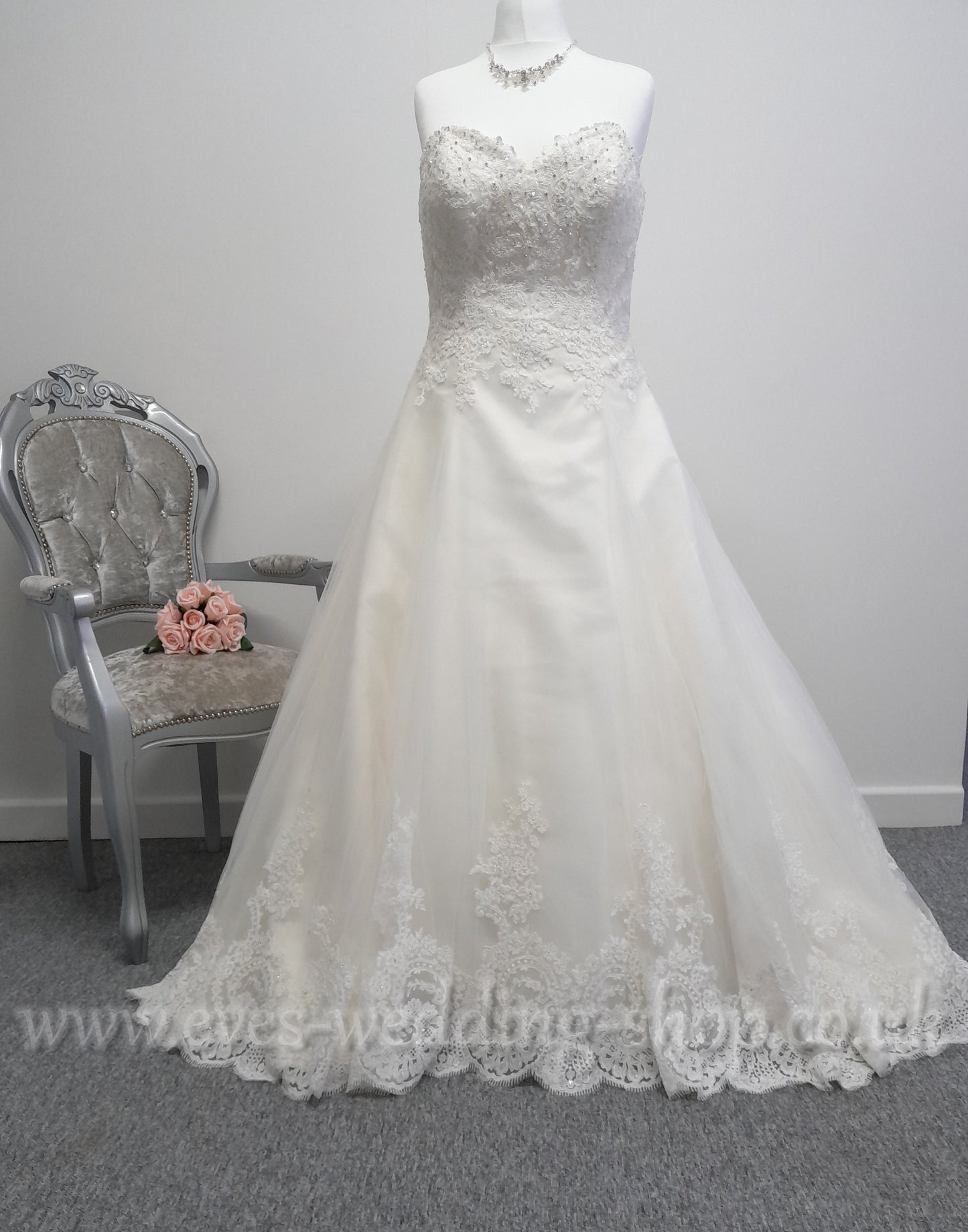 Art Couture AC510 ivory wedding dress UK 16