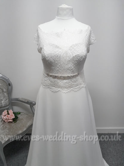 Bianco Evento  off shoulder ''Aspen'' ivory wedding dress UK 18