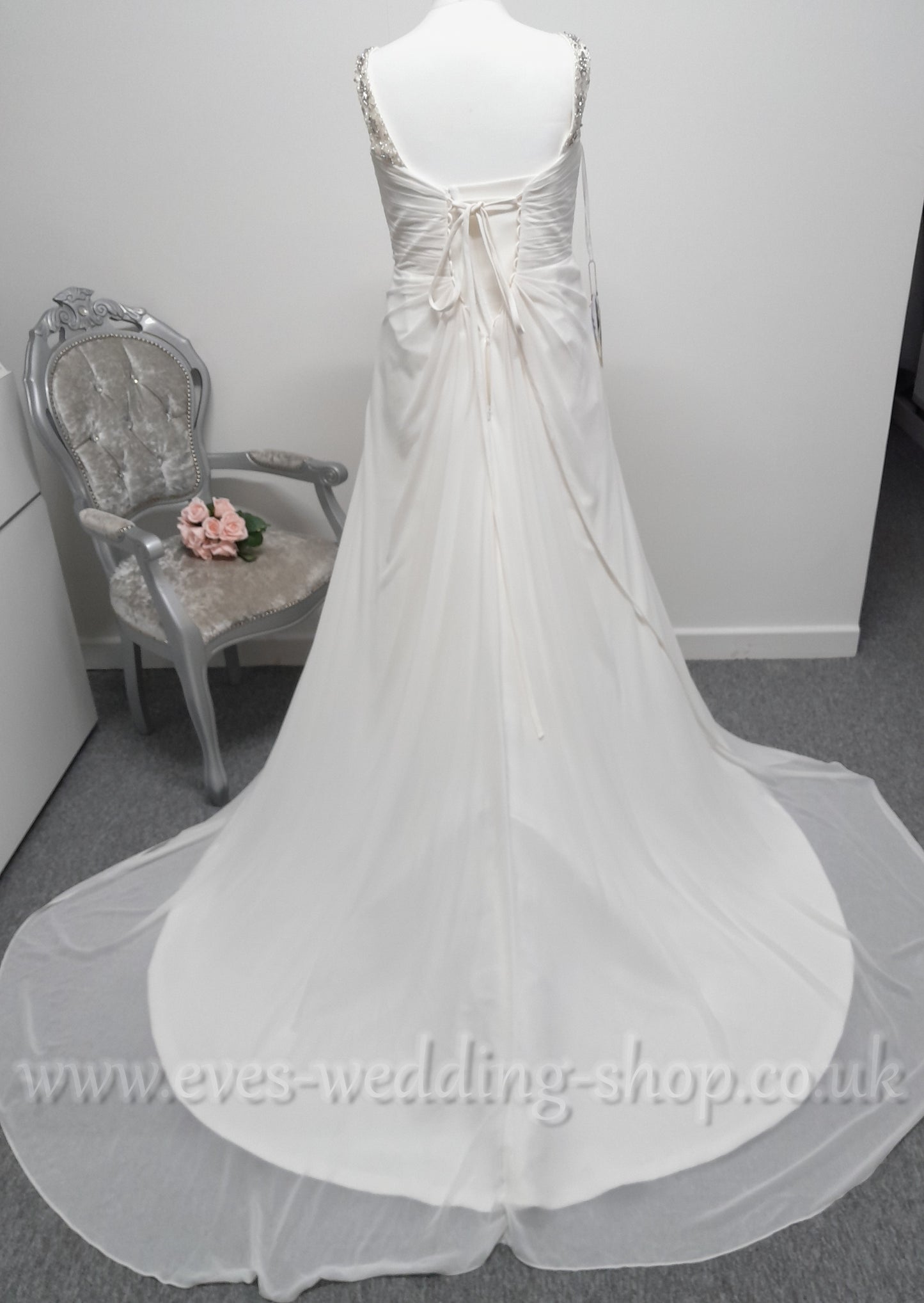 Sonsie ivory chiffon wedding dress UK 18