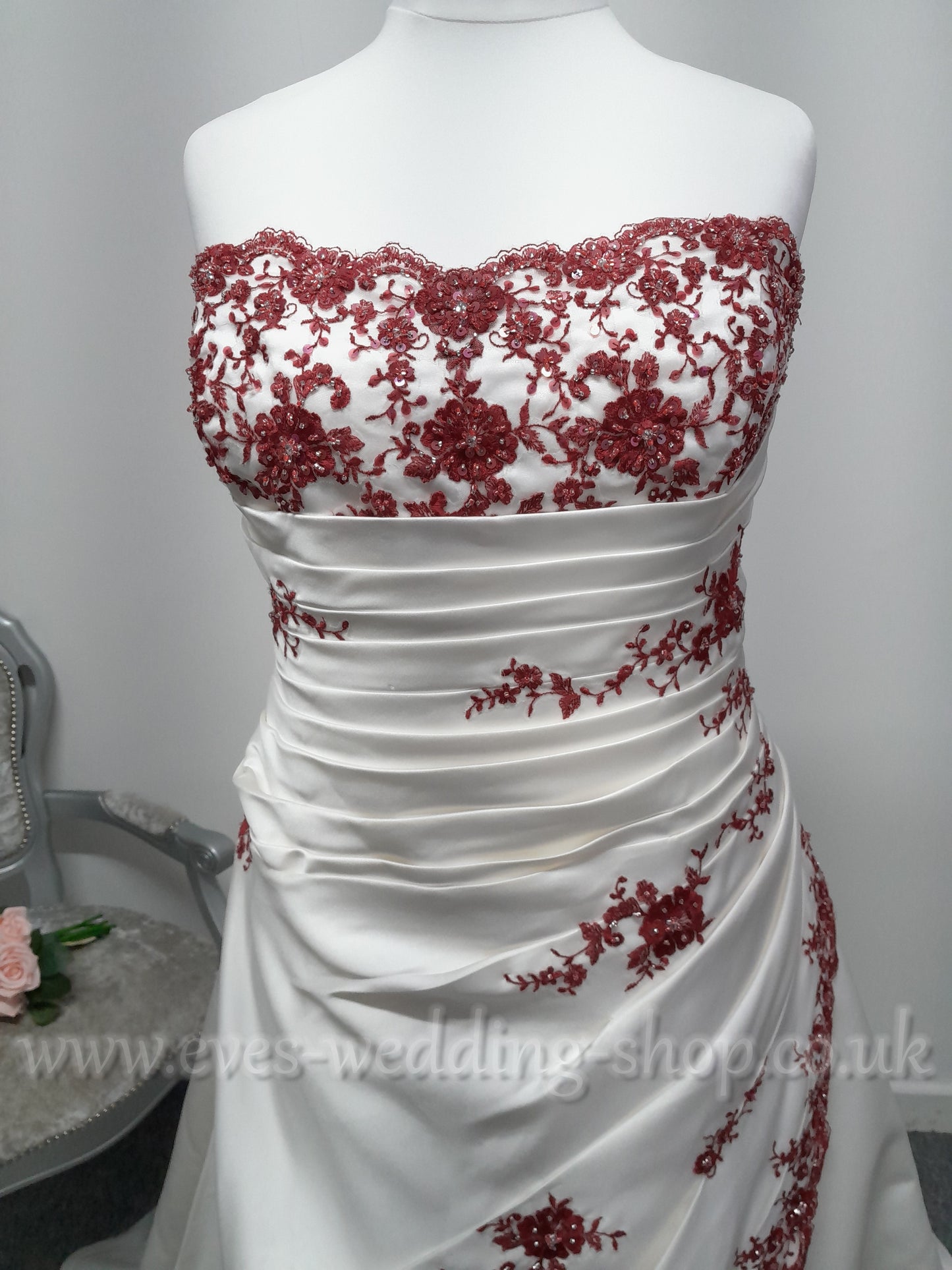Julian & Adam ivory / burgundy wedding dress UK size 30