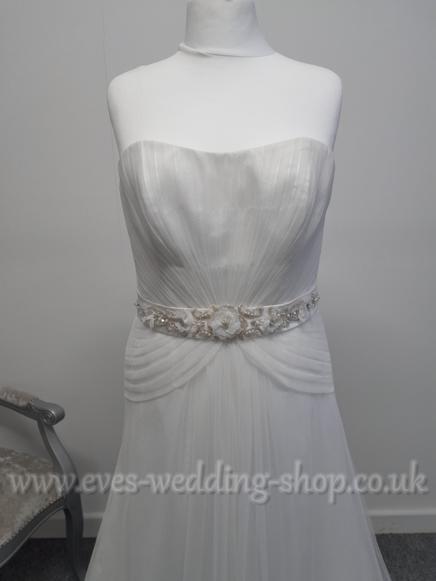 Alfred Angelo ivory wedding dress UK 16