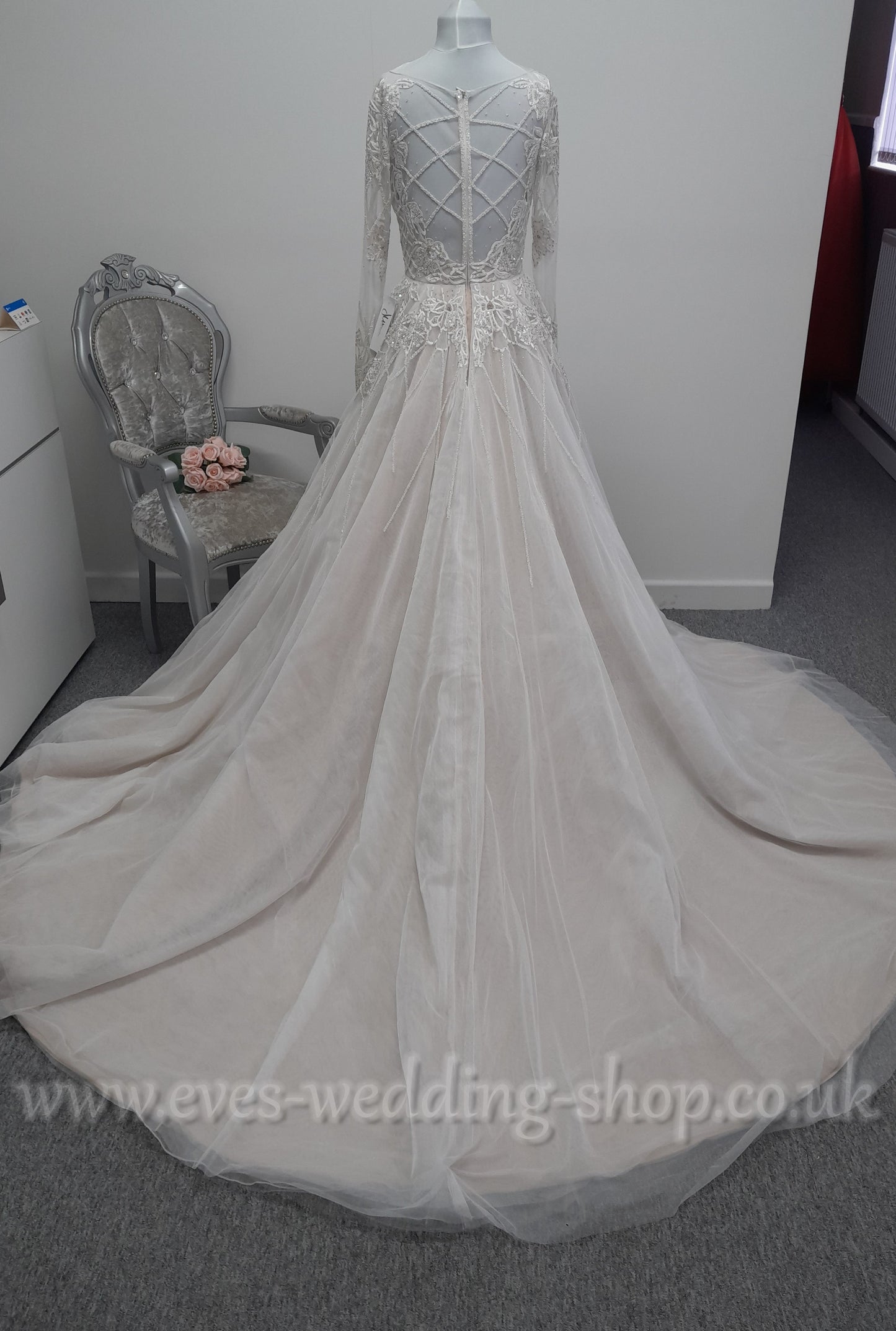 Hayley Paige ivory cashmere colour wedding dress UK 10