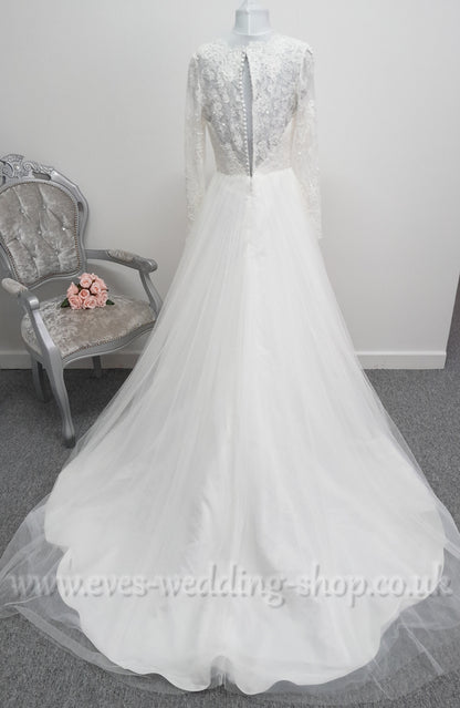 Eternity bride D5842  ivory wedding dress with sleeves UK 10