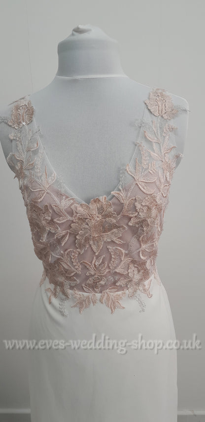 Beautiful ivory crepe wedding dress with floral bodice UK 12