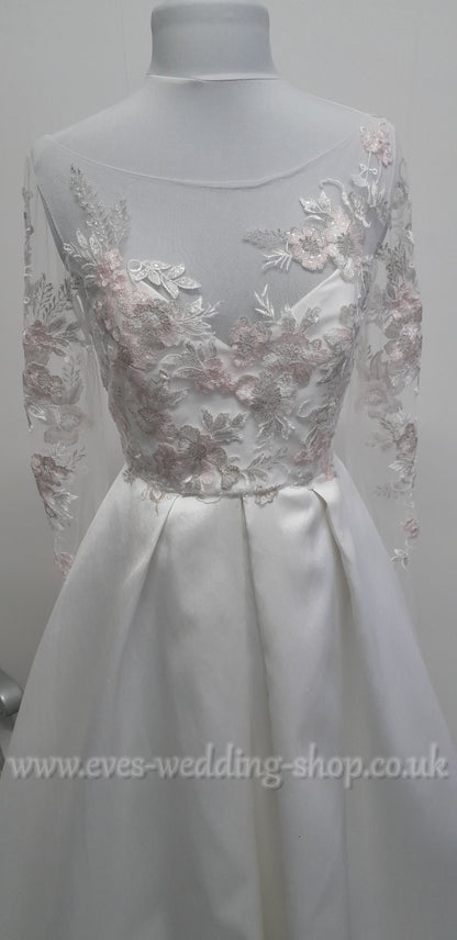 E. Ferrara ivory / floral bodice mikado satin wedding dress UK 10 with sleeves