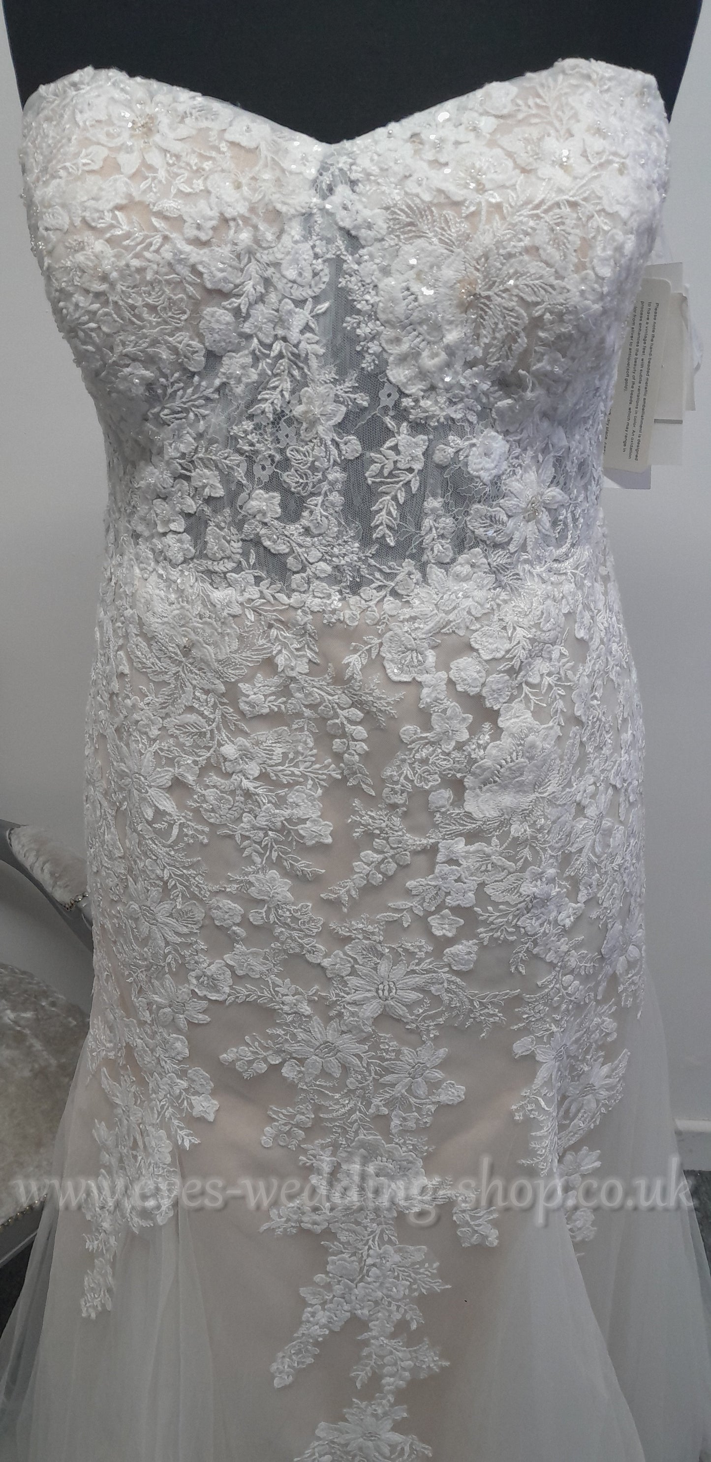 David's Bridal ivory/champagne wedding dress US 22, UK 24