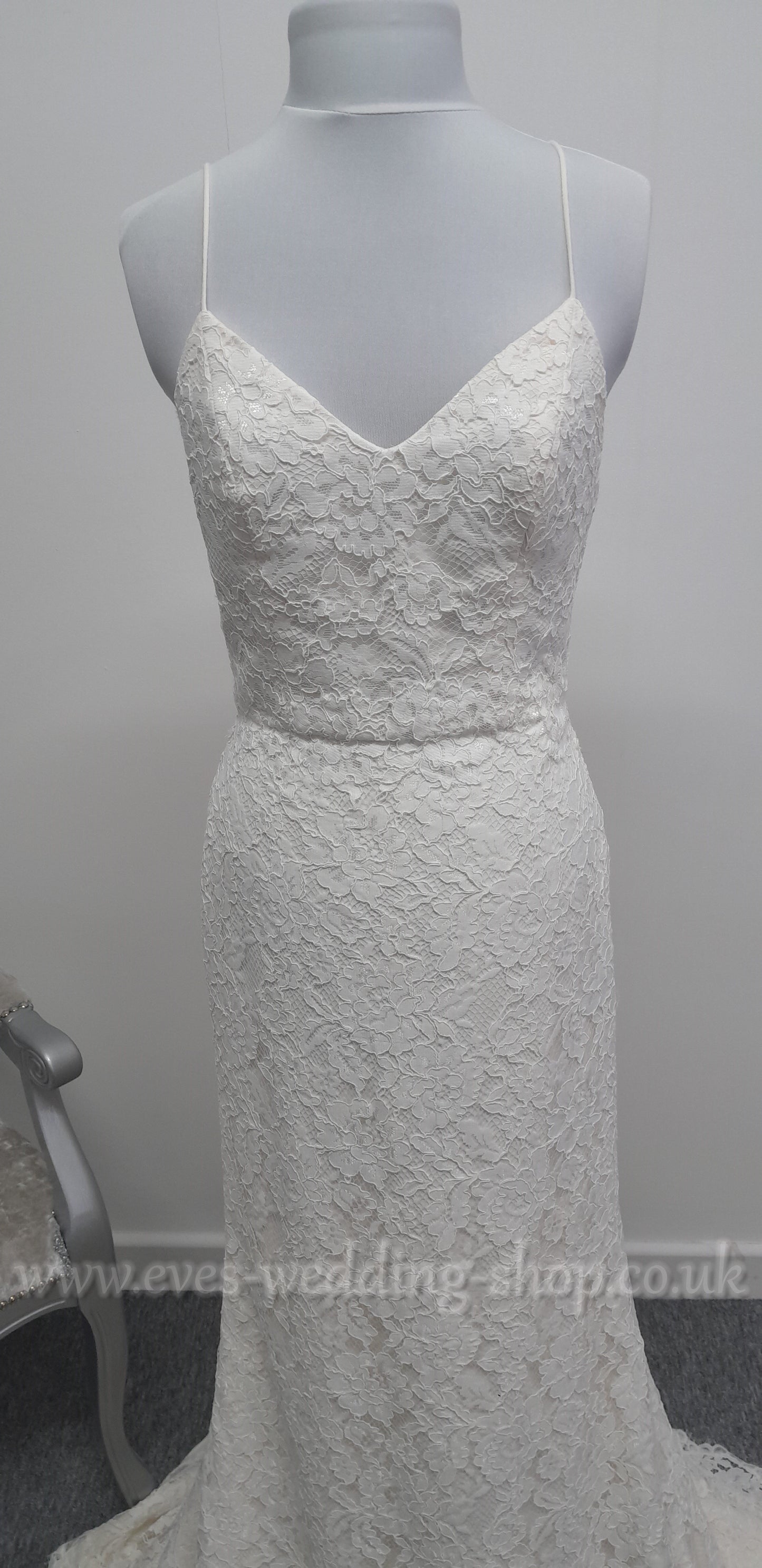 Warm ivory E.Ferrara lace wedding dress UK 12