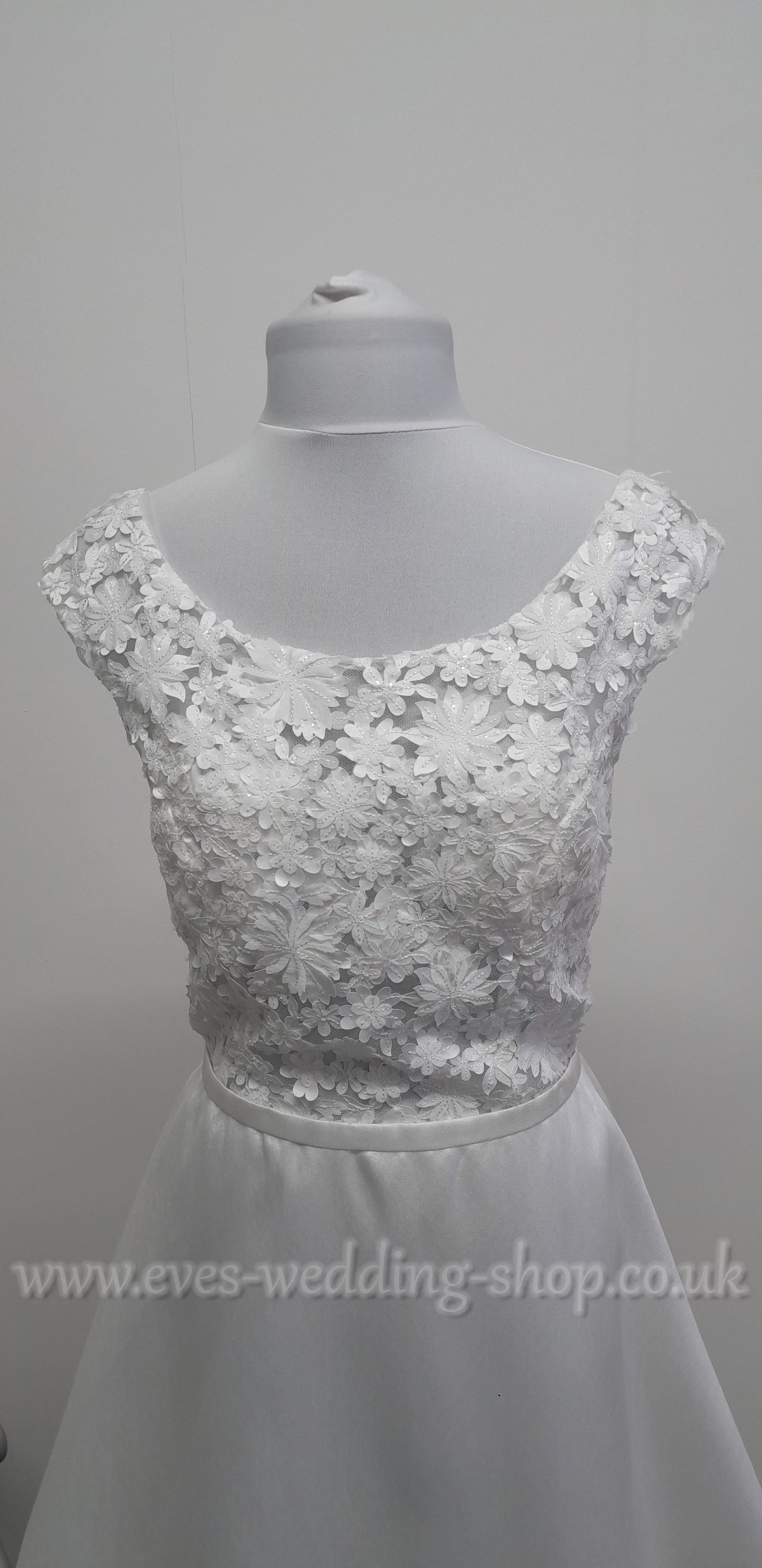 Stunning E. Ferrara mikado satin ivory wedding dress UK 12