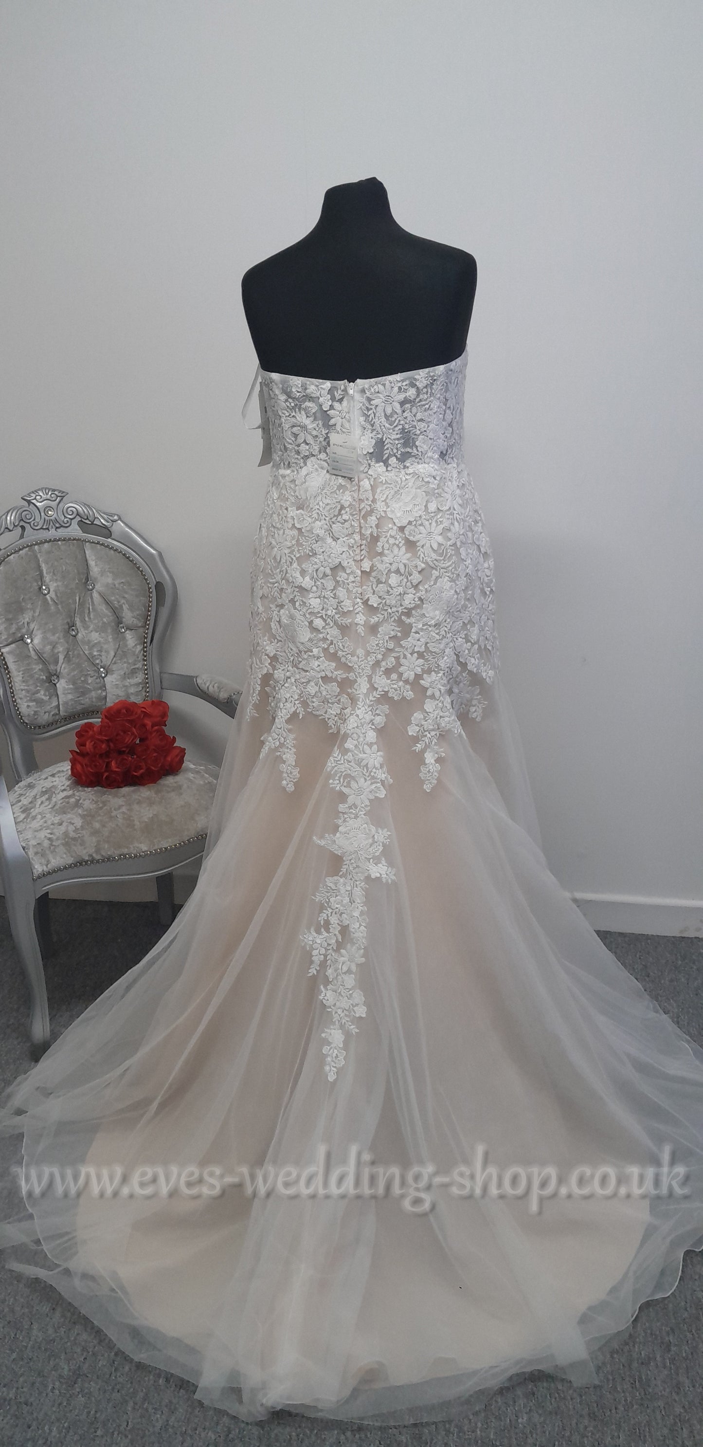 David's Bridal ivory/champagne wedding dress US 22, UK 24