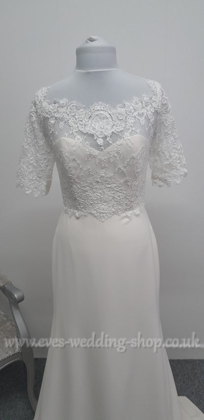 Ivory / warm ivory E. Ferrara crepe wedding dress with sleeves UK 12